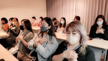 氣卦香氣療癒師，高雄bem2023四月研習會脈輪系統 發現自我平衡 空間淨化與靜心引導 七大脈輪能量強化好運 學習能量療癒提高身心靈 了解膚況與內部健康關係 改善自體能量與人際關係 介紹識別和排除身體情緒毒素