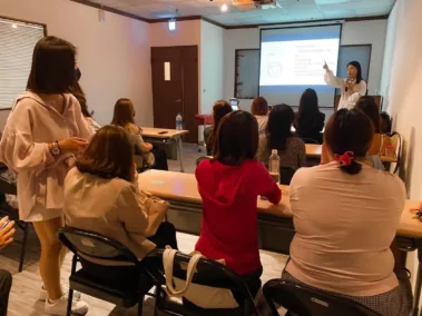 氣卦香氣療癒師，高雄bem2023四月研習會脈輪系統 發現自我平衡 空間淨化與靜心引導 七大脈輪能量強化好運 學習能量療癒提高身心靈 了解膚況與內部健康關係 改善自體能量與人際關係 介紹識別和排除身體情緒毒素